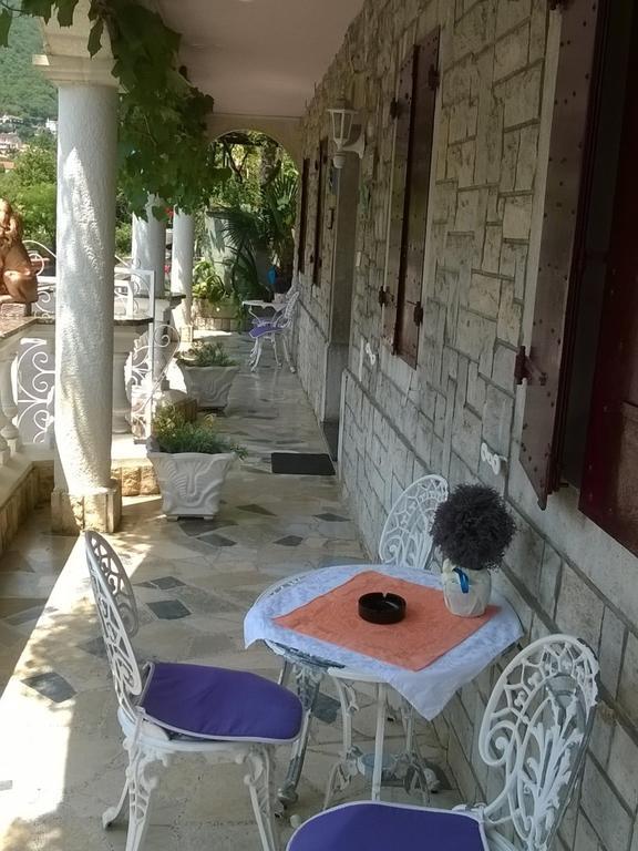 Apartments And Rooms Deskovic Mošćenička Draga Exterior foto