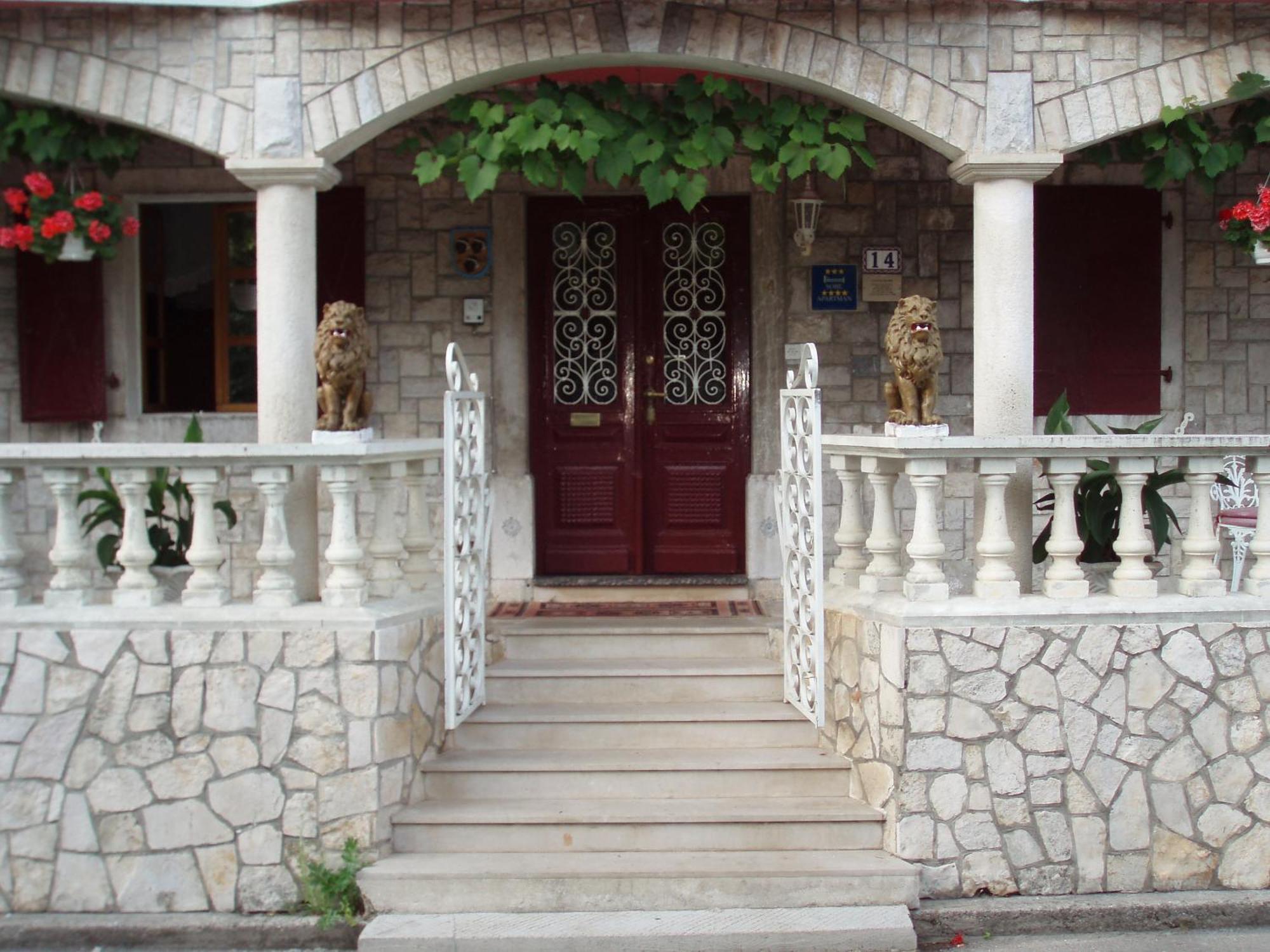 Apartments And Rooms Deskovic Mošćenička Draga Exterior foto